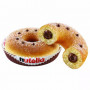 DONUT NUTELLA 60GR : Un cœur généreux de Nutella véritable, crémeux et équilibré, pour une explosion de saveurs iconiques.