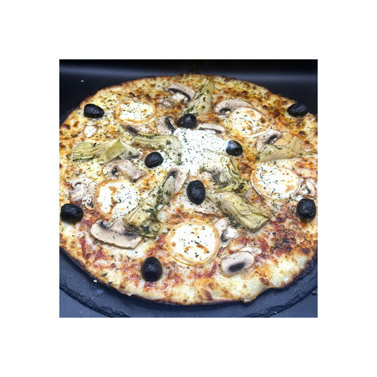 BERGERE : Sauce tomate maison, mozzarella 100 %, artichauts à la romaine, champignons, chèvre, olives, origan.