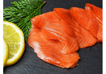Authenticité et saveurs raffinées : notre choix du saumon sauvage fumé